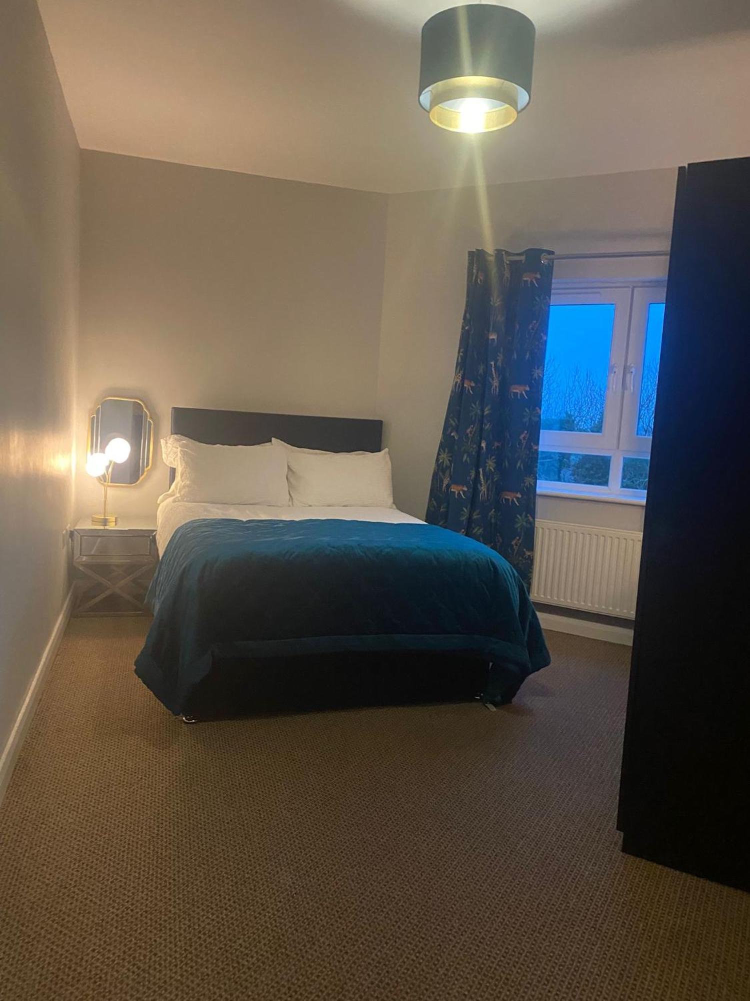 Hastings Apartments Extra Large Self Catering Apt Tourism Certified Free Parking Wifi ベルファスト エクステリア 写真