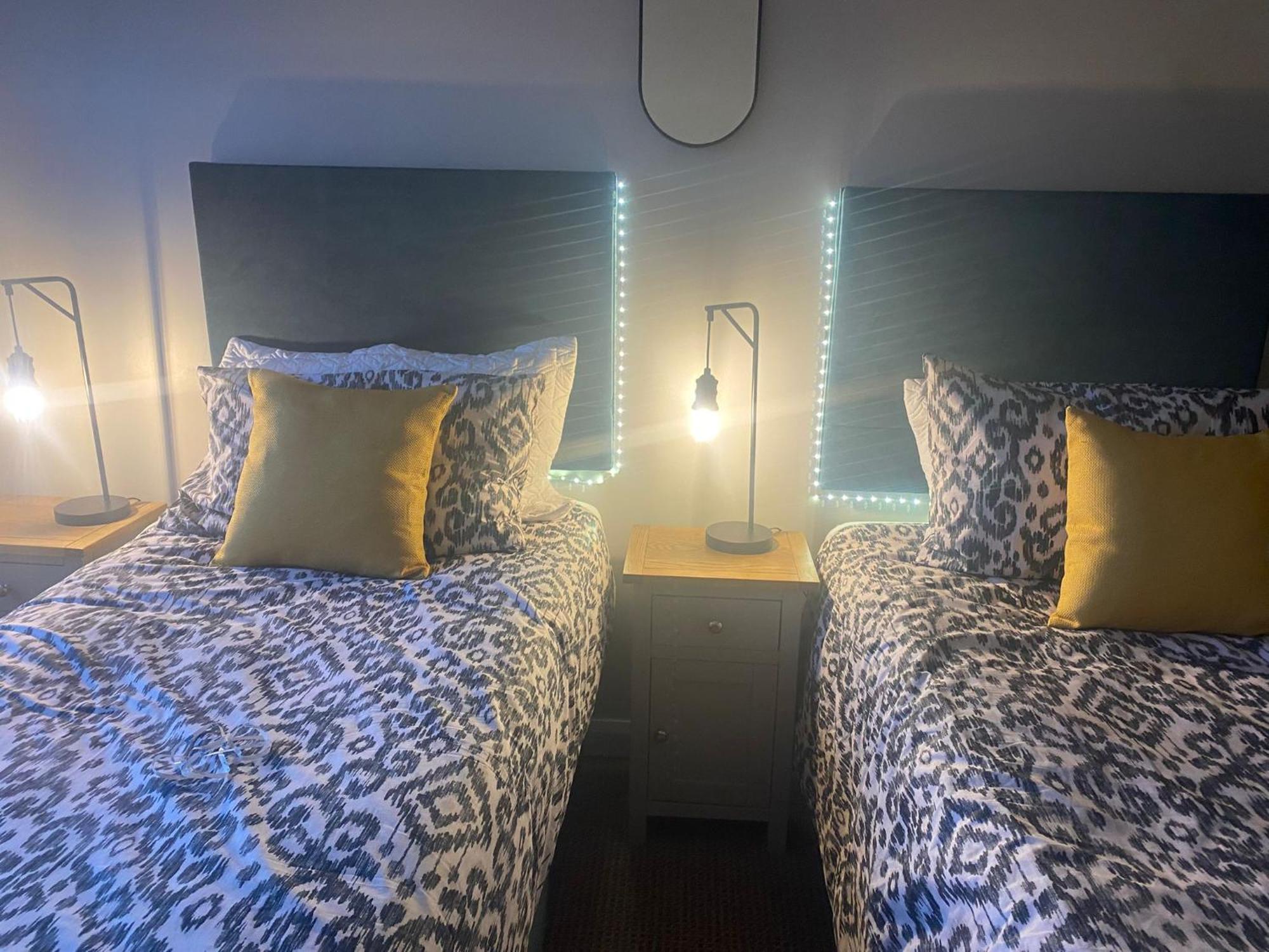 Hastings Apartments Extra Large Self Catering Apt Tourism Certified Free Parking Wifi ベルファスト エクステリア 写真